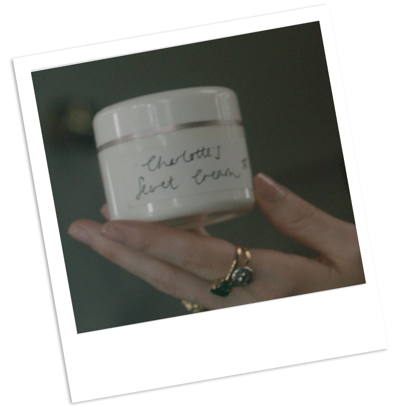 Charlotte's Magic Cream 1 Charlotte's Magic Cream sample