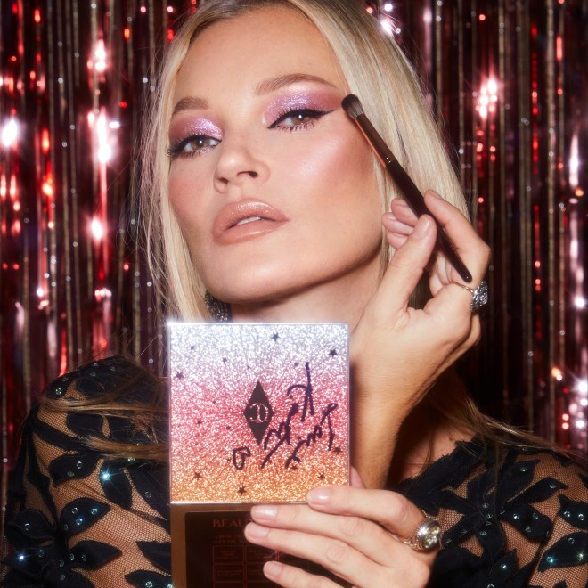 Model holding the Beautyverse Palette
