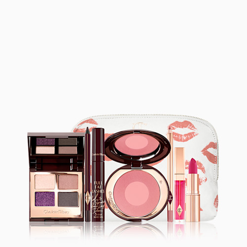 Glamour-Muse-With-Bag-Packshot Glamour-Muse-With-Bag-Packshot