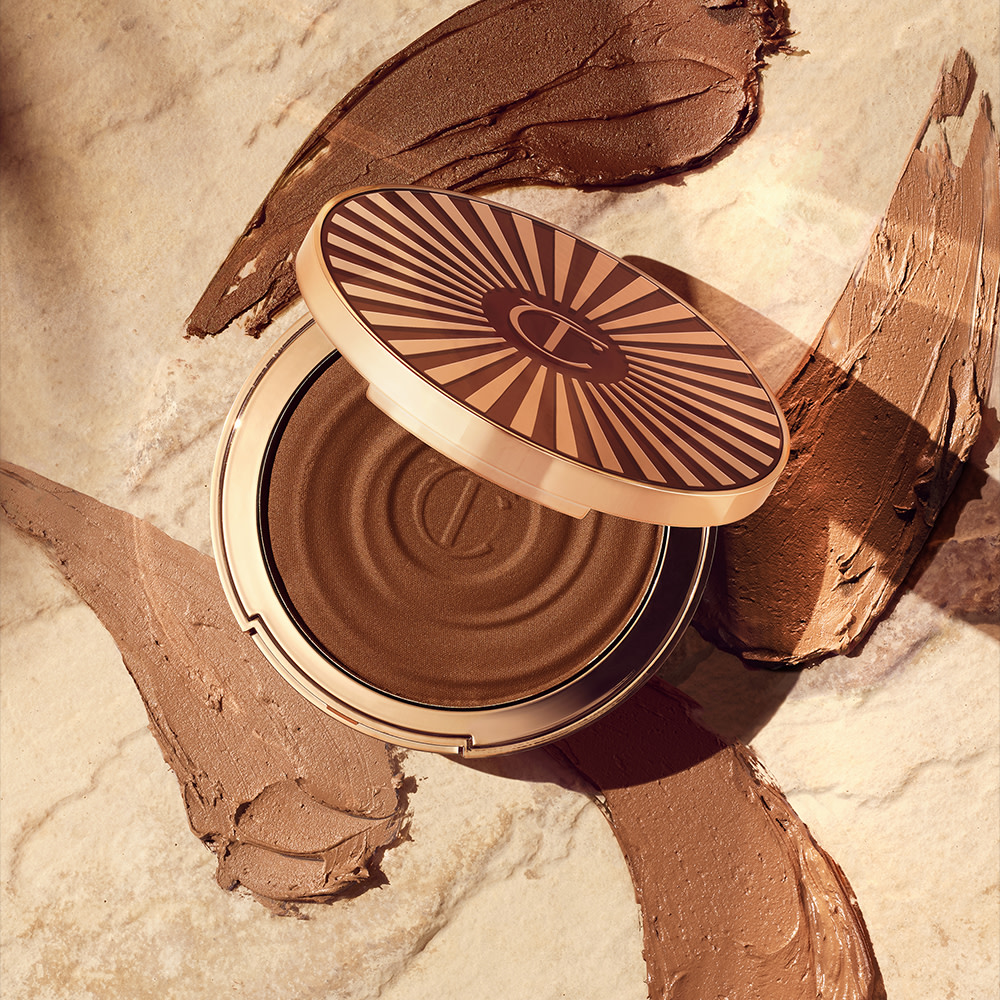 Charlotte's Beautiful Skin Sun-Kissed Glow Bronzer is a sweatproof cream bronzer for instantly sun-kissed skin