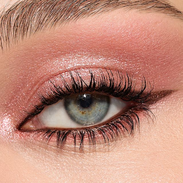 Pink eyeshadow for blue eyes Model with blue eyes wearing Pink Love pink eyeshadow look