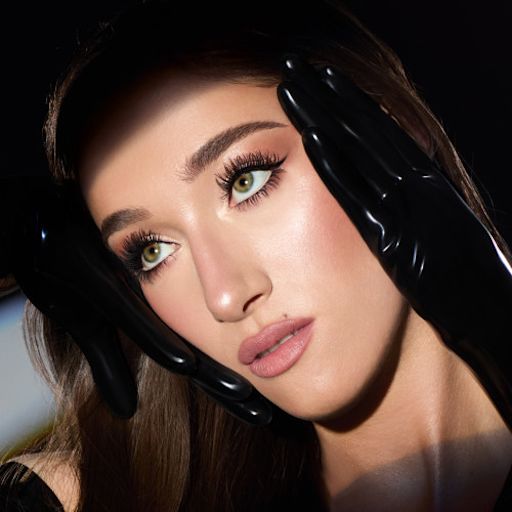 Bella Tilbury wearing NEW! EXAGGER-EYES VOLUME MASCARA Bella Tilbury wearing NEW! EXAGGER-EYES VOLUME MASCARA