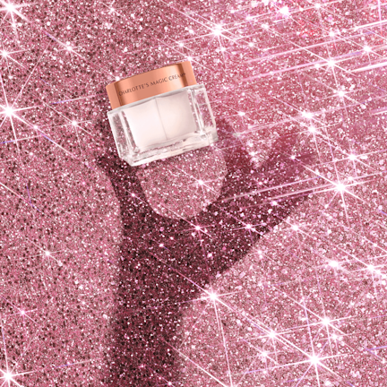 CHARLOTTE’S MYSTERY BEAUTY ICONS L.O.V.E. BAG-silhouette1-MC CHARLOTTE’S MYSTERY BEAUTY ICONS L.O.V.E. BAG-silhouette1-MC