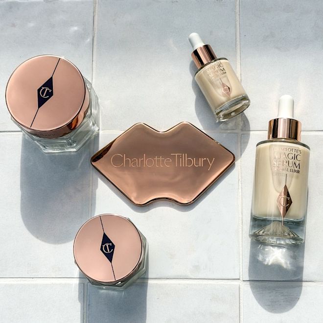 Magic Sculpting Rose Gold Gua Sha Still Life Magic Sculpting Rose Gold Gua Sha Still Life