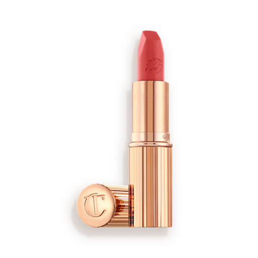 hot-lips-hot-emily-open-packshot hot-lips-hot-emily-open-packshot