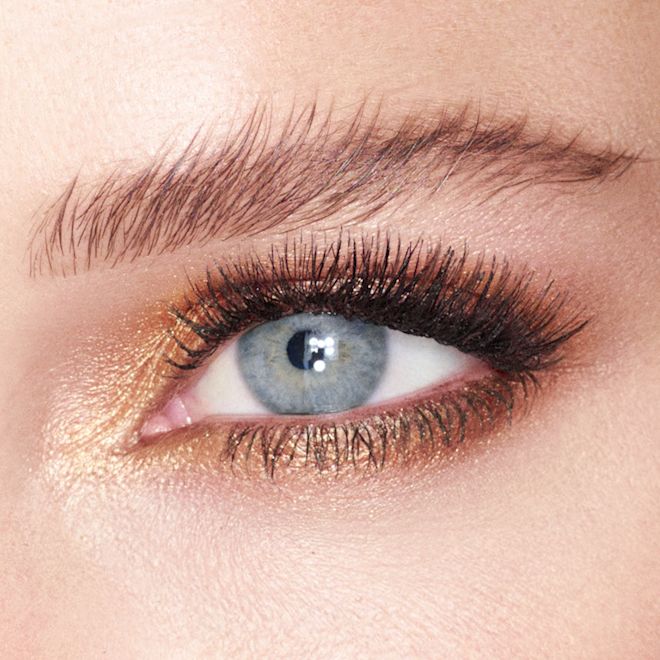 Eyes to Mesmerise Amber Gold eye close up Eyes to Mesmerise Amber Gold eye close up