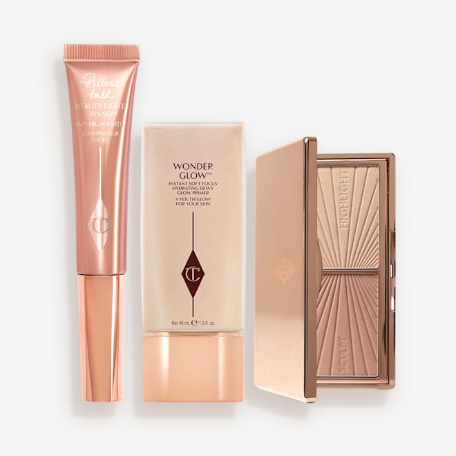 CHARLOTTE’S BEACH BAG BEAUTY ICONS packshot CHARLOTTE’S BEACH BAG BEAUTY ICONS packshot