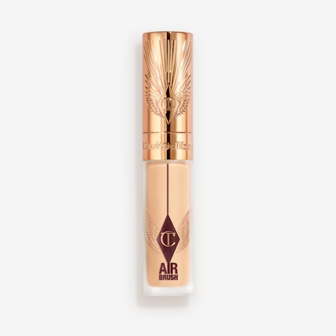 Airbrush Flawless Concealer - 5.5 Medium closed packshot Airbrush Flawless Concealer - 5.5 Medium closed packshot