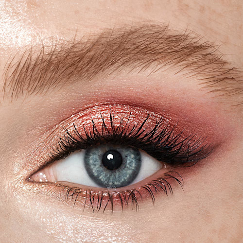 Walk of Shame Palette Model Walk of Shame Eyeshadow Palette Model