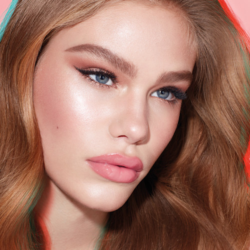 charlotte-tilbury-pyg-seduce-pdp-image-model1-_1