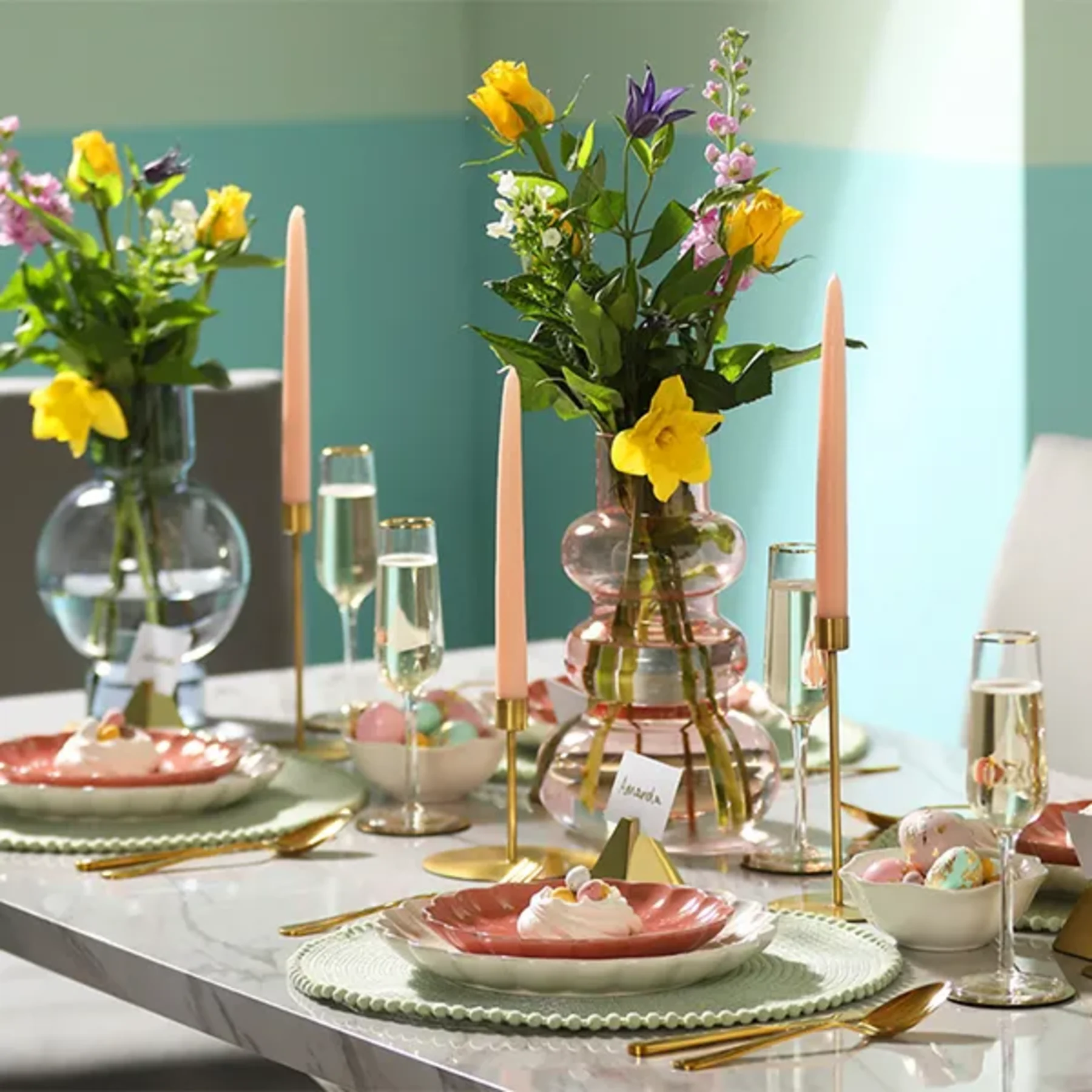 Chic ideas for styling contemporary Easter décor > thumbnail