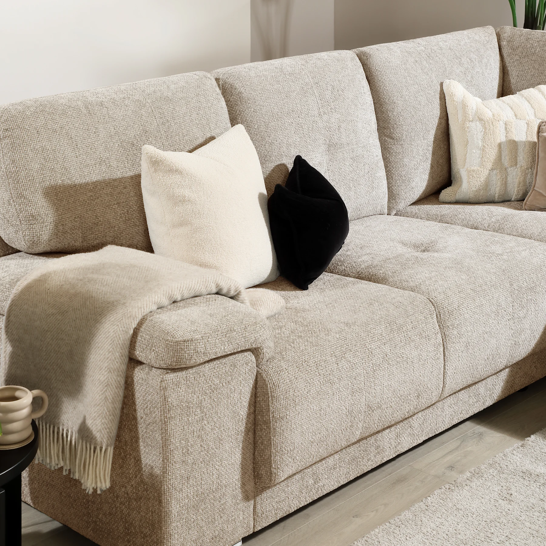 product-main--CS10002787-05