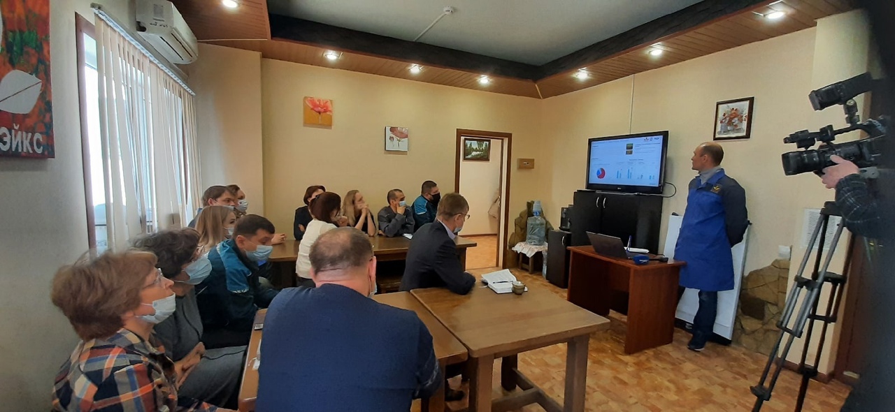 Первые итоги нацпроекта «Производительность труда» подвели в компании «ЮниФлэйкс»