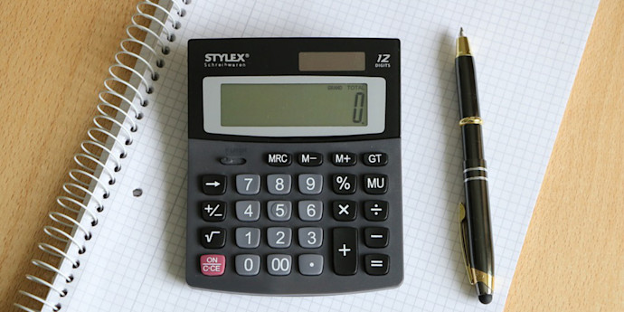 majoration tierce personne aide financiere personnes agees handicapees