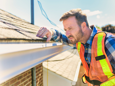 How Long Does a Roof Last in Grand Rapids? A Michigan Homeowner's Guide