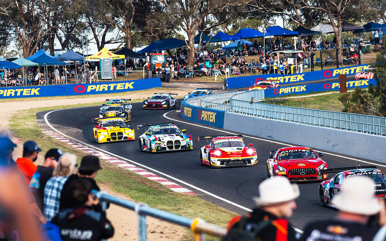 Drivers And Teams Meguiar S Bathurst Hour Entry List Supercars