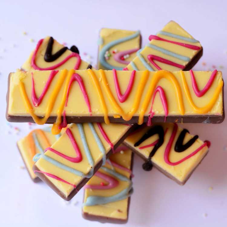 Colourful bars stacked in a star shape