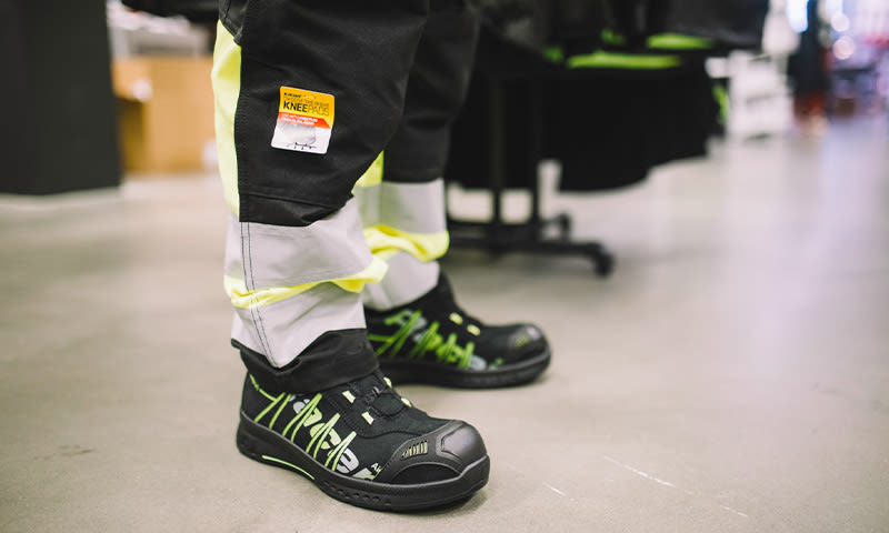 Vernesko fra Sievi og arbeidsbukse fra Blåkläder