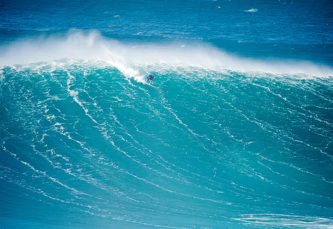 Nazare big wave surfing Portugal 4