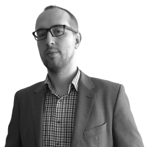 Dr. Tomasz Strumiński