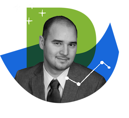 headshot of Mehmet Sari of Mercedes Benz