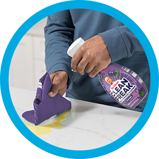 Cleaning kitchen tiles with Mr. Clean CleanFreak Lavander