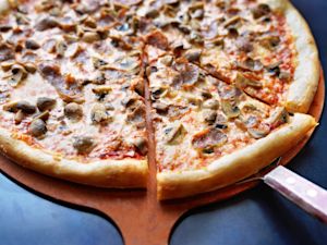 The Story Behind a Beloved Pie and Other New Seasonals