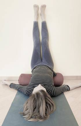 Restorative yoga corso