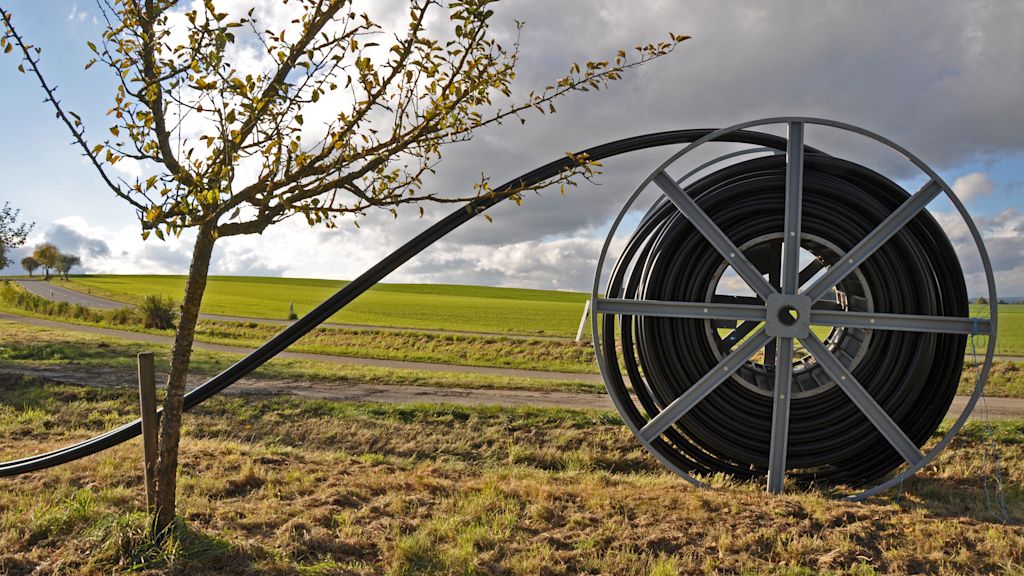 Kabel auf Spule im Feld.