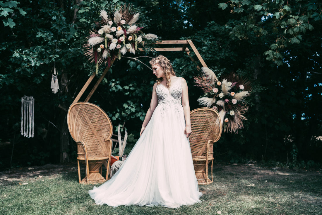bride-flowers-bohem-bride,ceremony