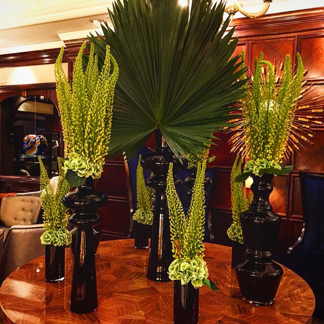 bespoke-lobby-flowers-green
