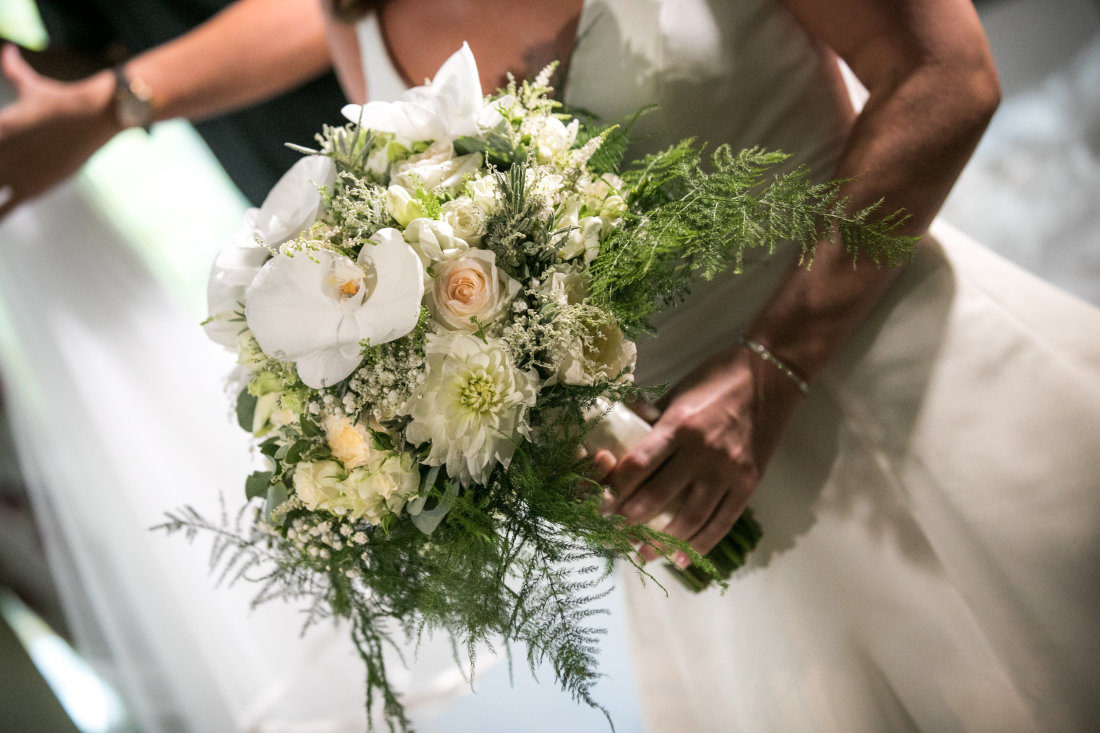 orchids-bride-bouquet-white-round