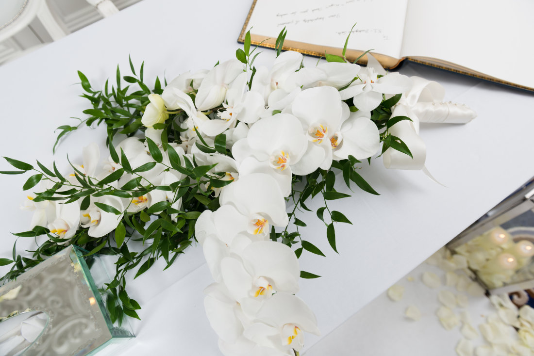white-orchids-bouquet