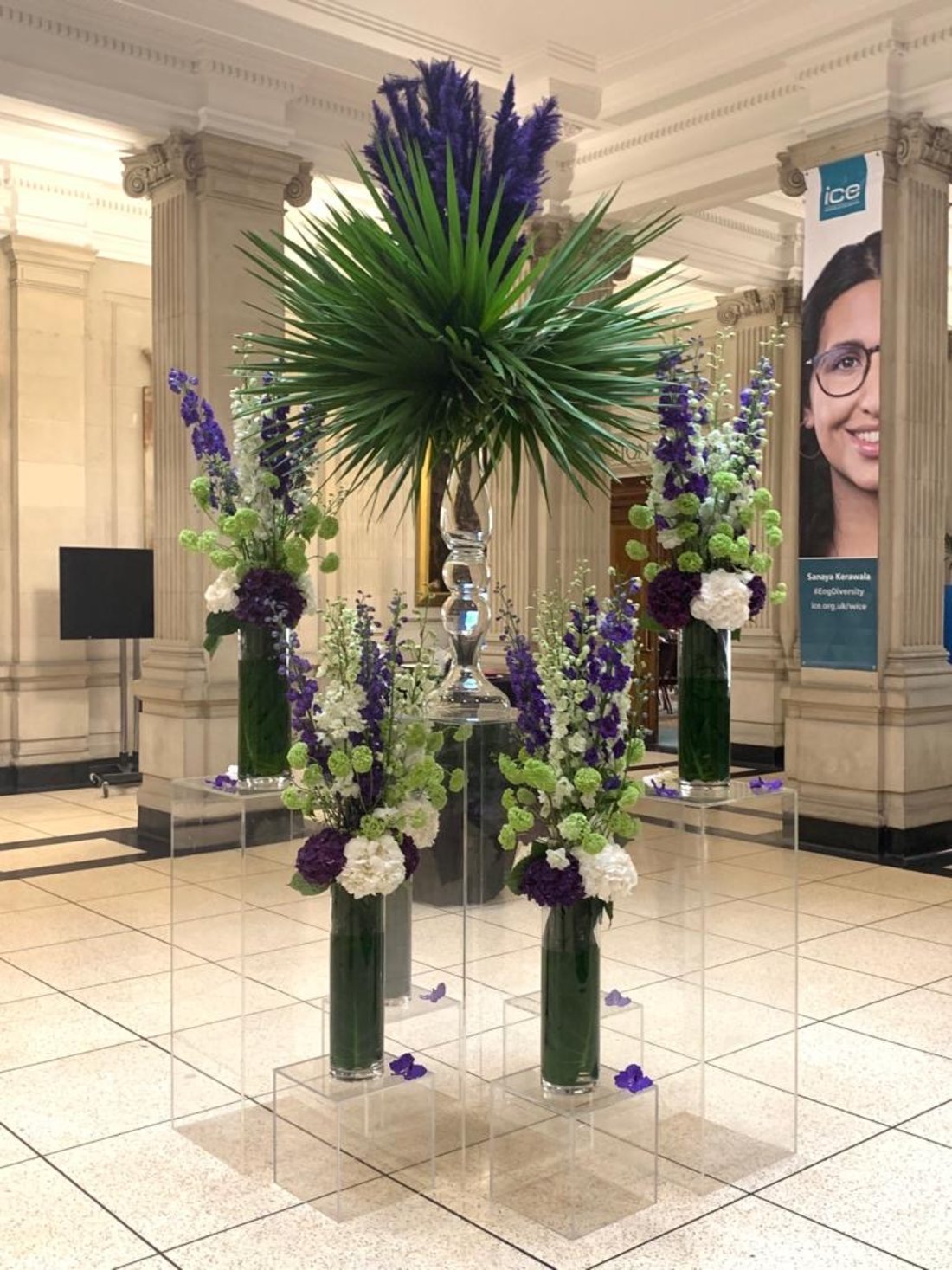 lobby-flowers