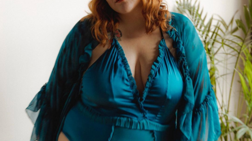 Siobhan Barrett lingerie