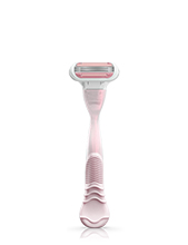 Venus Divine Sensitive razor