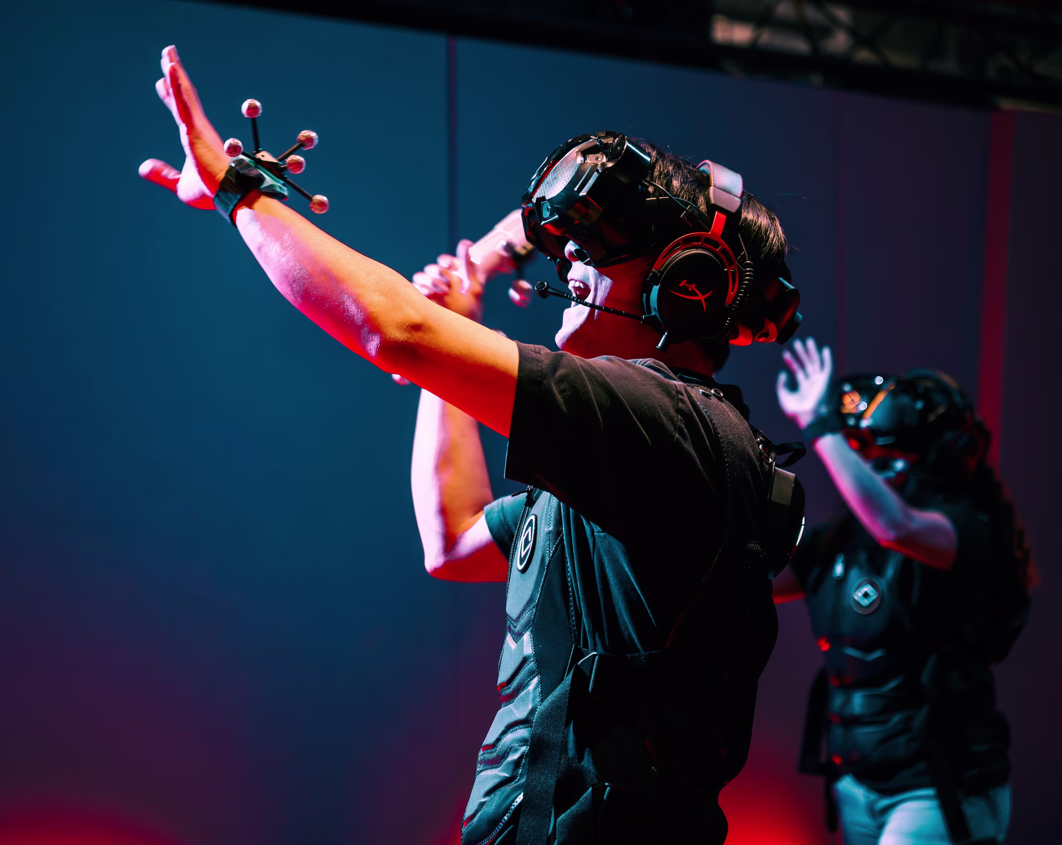 Man reaching out in full-body VR