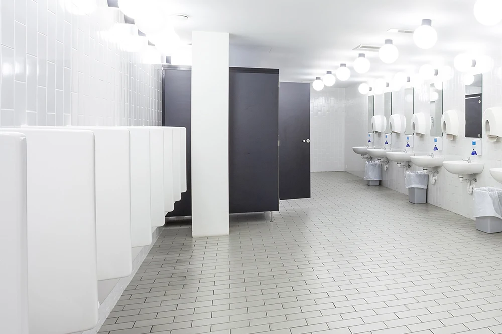 cpro-us-images-1000x665 NI-62672-restroom