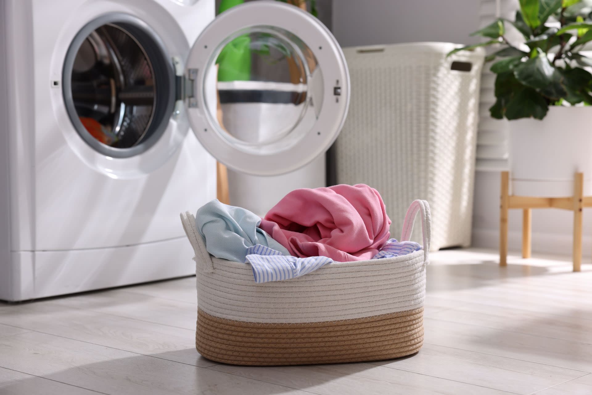How to Wash Cotton Clothes and Thobes
