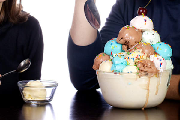 Larger ice cream bowl makes you eat more.