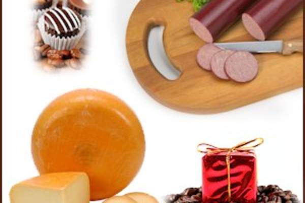 Foods that can trigger migraines.