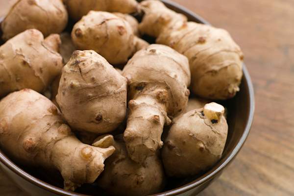 Bowl of Jerusalem artichokes.