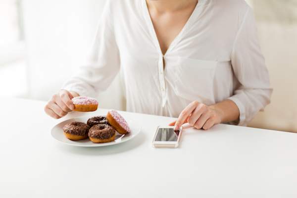 using phone app to help count carbs