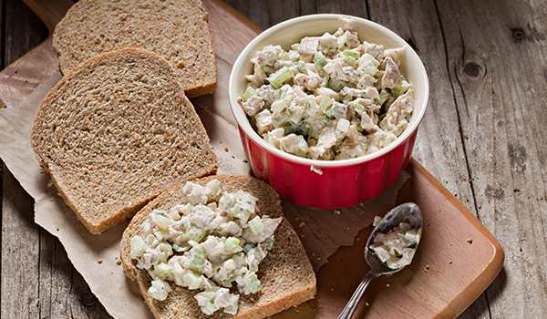 Chicken-salad-iStock-171109470