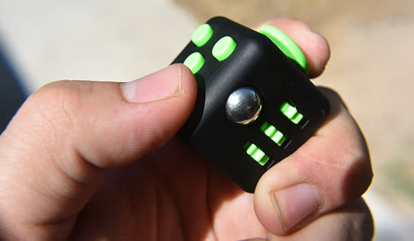 Fidget-cube-ThinkstockPhotos-803412674