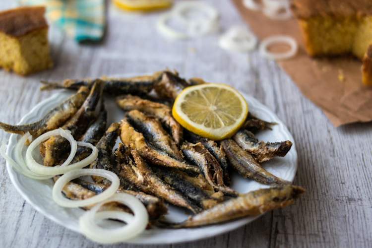 Fried Anchovies
