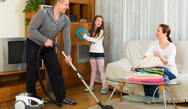 Family-cleaning-iStock-626891026.jpg?w=8