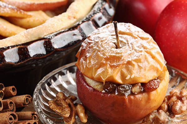 Baked apple dessert.
