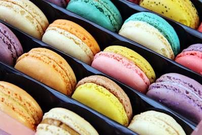 Colorful macaron cookies.