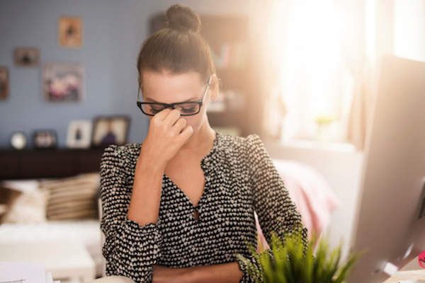 Strong headache during work at the office